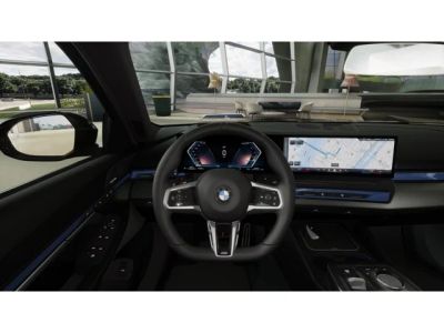 2027 BMW 5 Series — photo 13 view