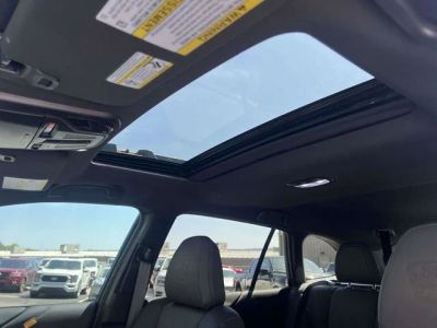 2025 Subaru Outback — photo 18 view