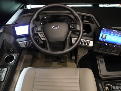 2026 Fleetwood Bounder — photo 9 view
