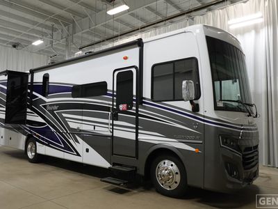 2026 Fleetwood Bounder — front three-quarter view