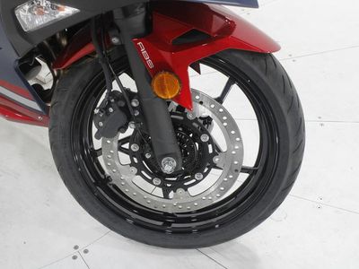 2026 Kawasaki Ninja 500 - Photo 15
