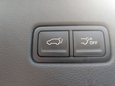 2026 Kia Carnival Hybrid — photo 15 view