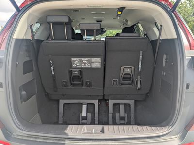 2026 Kia Carnival Hybrid — photo 13 view