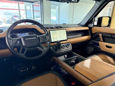 2023 Land Rover Defender - Photo 13