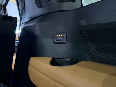 2023 Land Rover Defender - Photo 10