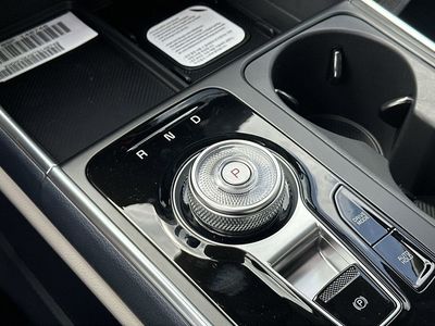 2026 Kia Carnival Hybrid — photo 21 view