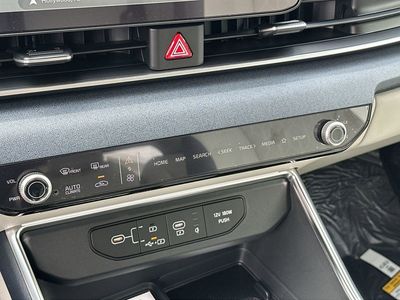 2026 Kia Carnival Hybrid — photo 18 view