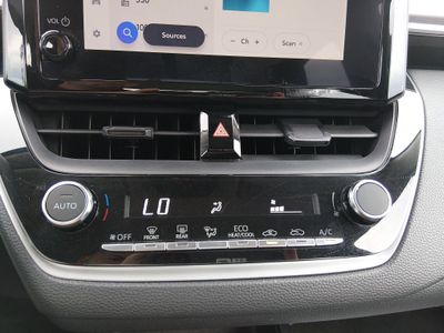 2023 Toyota Corolla - Photo 13