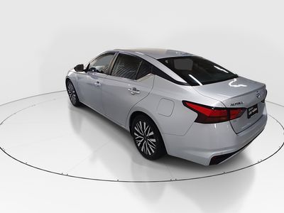2024 Nissan Altima — detail view