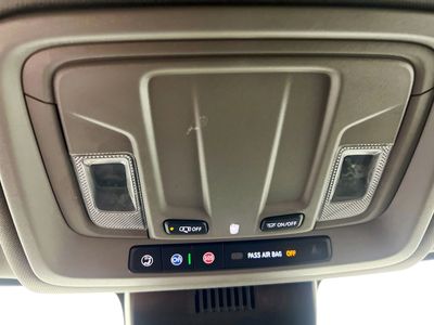 2023 Chevrolet Silverado 1500 — photo 18 view