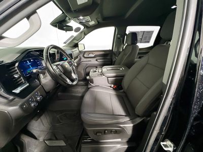 2023 Chevrolet Silverado 1500 — photo 12 view
