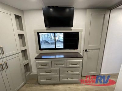 2026 Brinkley Model Z - Photo 37