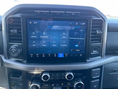 2024 Ford F-150 — photo 11 view