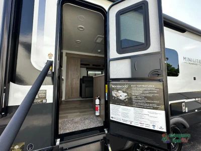 2027 Forest River RV Rockwood Mini Lite — photo 10 view