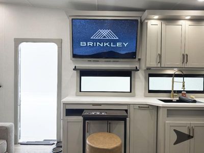2026 Brinkley Model Z — photo 17 view
