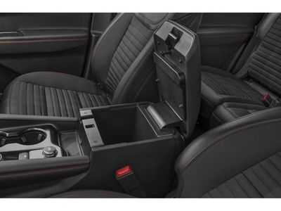 2026 Ford Explorer — photo 8 view