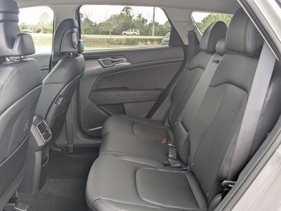 2026 Kia Sportage — photo 16 view