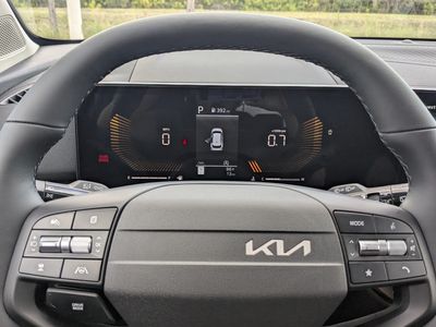 2026 Kia Sportage — photo 32 view