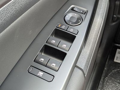 2026 Kia Sportage — photo 28 view