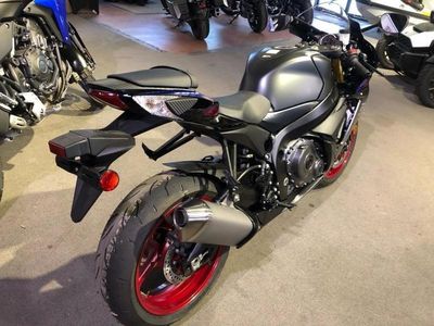 2026 Suzuki GSX-R750 - Photo 10