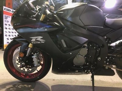 2026 Suzuki GSX-R750 - Photo 13