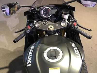 2026 Suzuki GSX-R750 - Photo 15