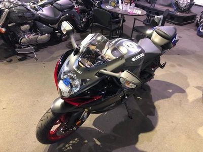 2026 Suzuki GSX-R750 - Photo 5