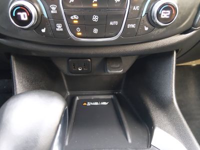 2023 Chevrolet Traverse - Photo 21
