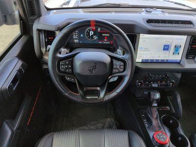 2024 Ford Bronco — photo 16 view