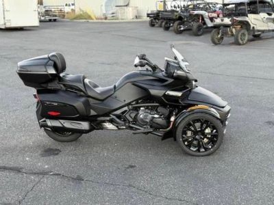 2026 Can-Am® Spyder F3 Limited Dark — front three-quarter view
