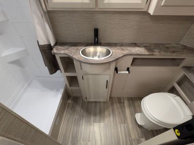 2022 Thor Motor Coach Compass RUV — photo 7 view