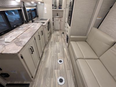 2022 Thor Motor Coach Compass RUV — photo 23 view