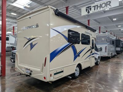 2022 Thor Motor Coach Compass RUV — photo 24 view