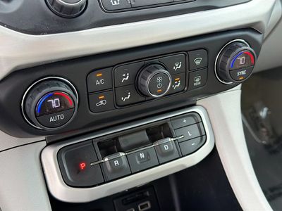 2022 GMC Acadia — photo 34 view