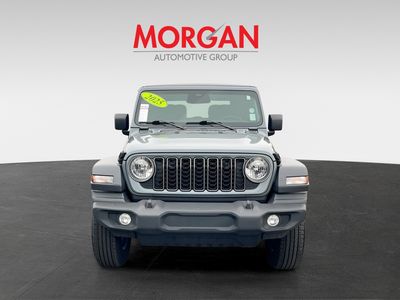 2025 Jeep Wrangler — side profile view