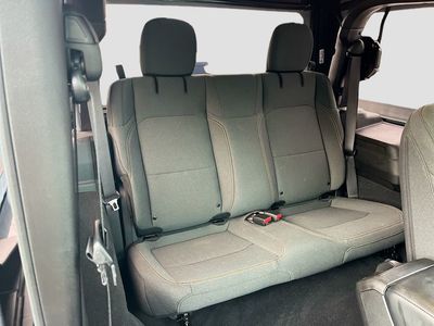 2025 Jeep Wrangler — photo 25 view