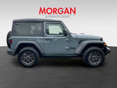 2025 Jeep Wrangler — photo 8 view