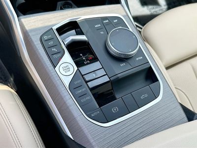 2026 BMW 4 Series — photo 15 view