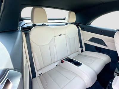 2026 BMW 4 Series — photo 24 view