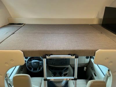 2026 Thor Motor Coach CHATEAU - Photo 3