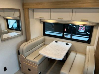 2026 Thor Motor Coach CHATEAU - Photo 6