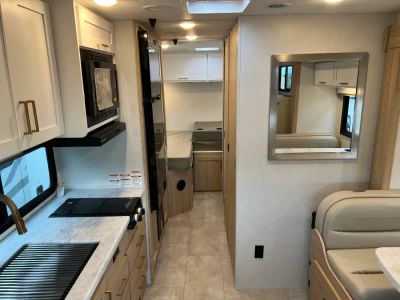 2026 Thor Motor Coach CHATEAU - Photo 5