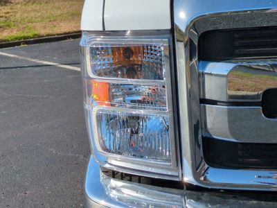 2026 Ford E-450SD — photo 9 view
