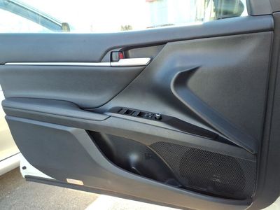 2021 Toyota Camry - Photo 21