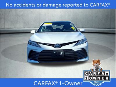 2021 Toyota Camry - Photo 2