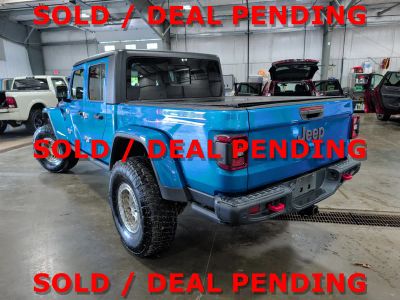 2020 Jeep Gladiator — interior view