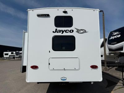 2026 Jayco Eagle SLE — engine compartment view