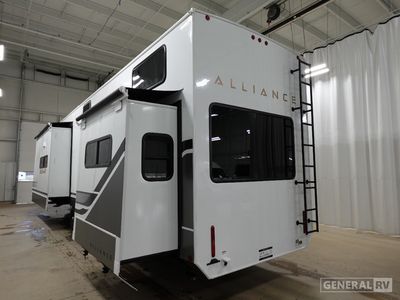 2025 Alliance RV Benchmark - Photo 3