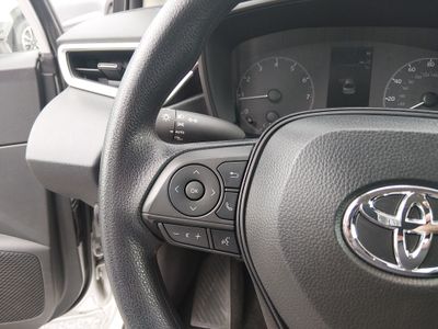 2025 Toyota Corolla — photo 14 view