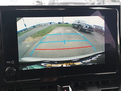 2025 Toyota Corolla — photo 17 view